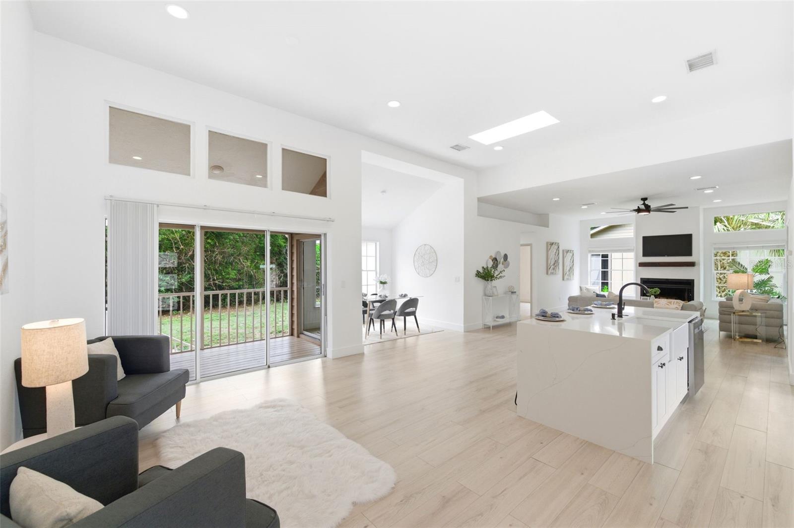 4401 Little John, Sarasota, FL 34232
