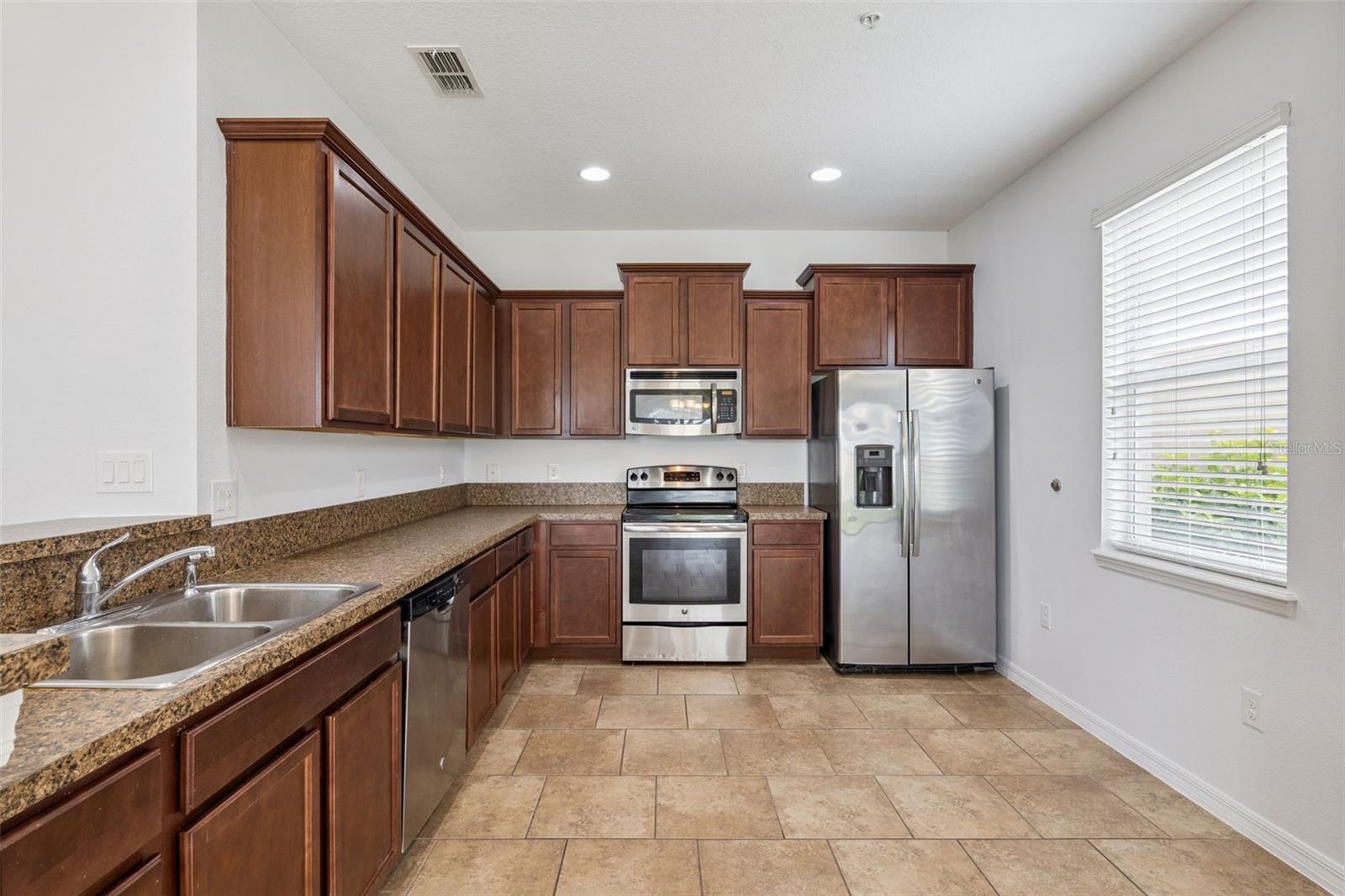 6558 Goldenrod Unit 78b, Orlando, FL 32822