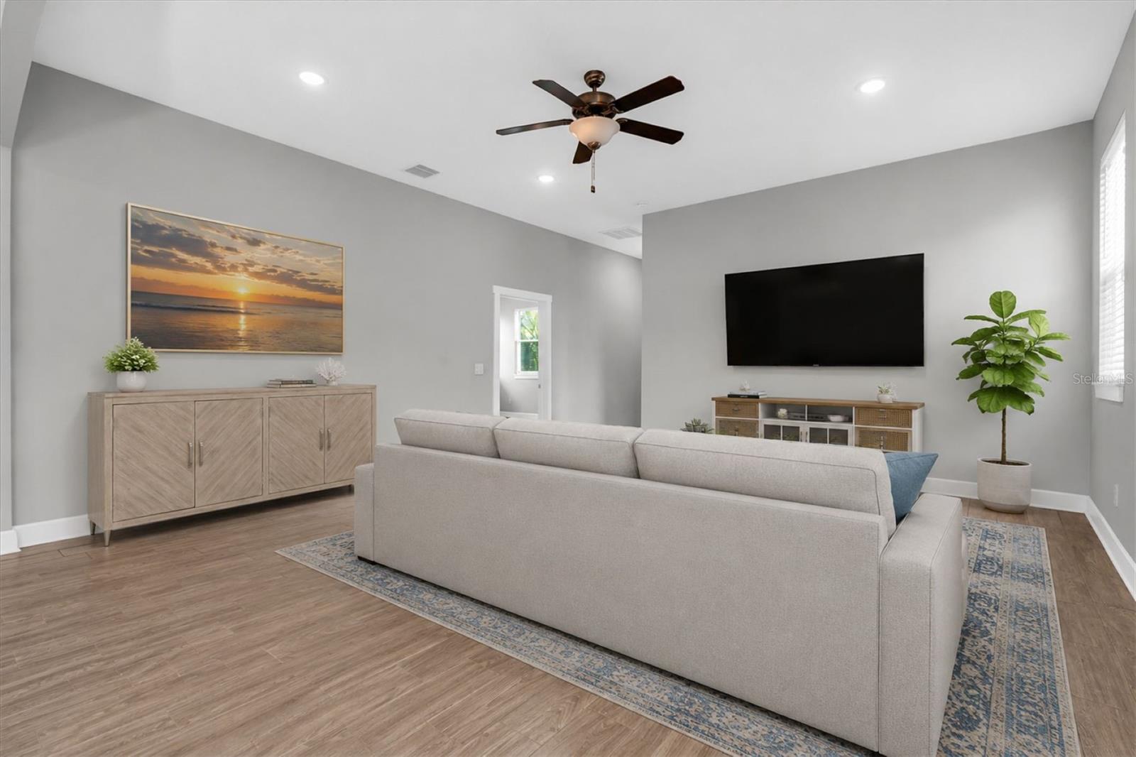 224 Jefferson, St Petersburg, FL 33702