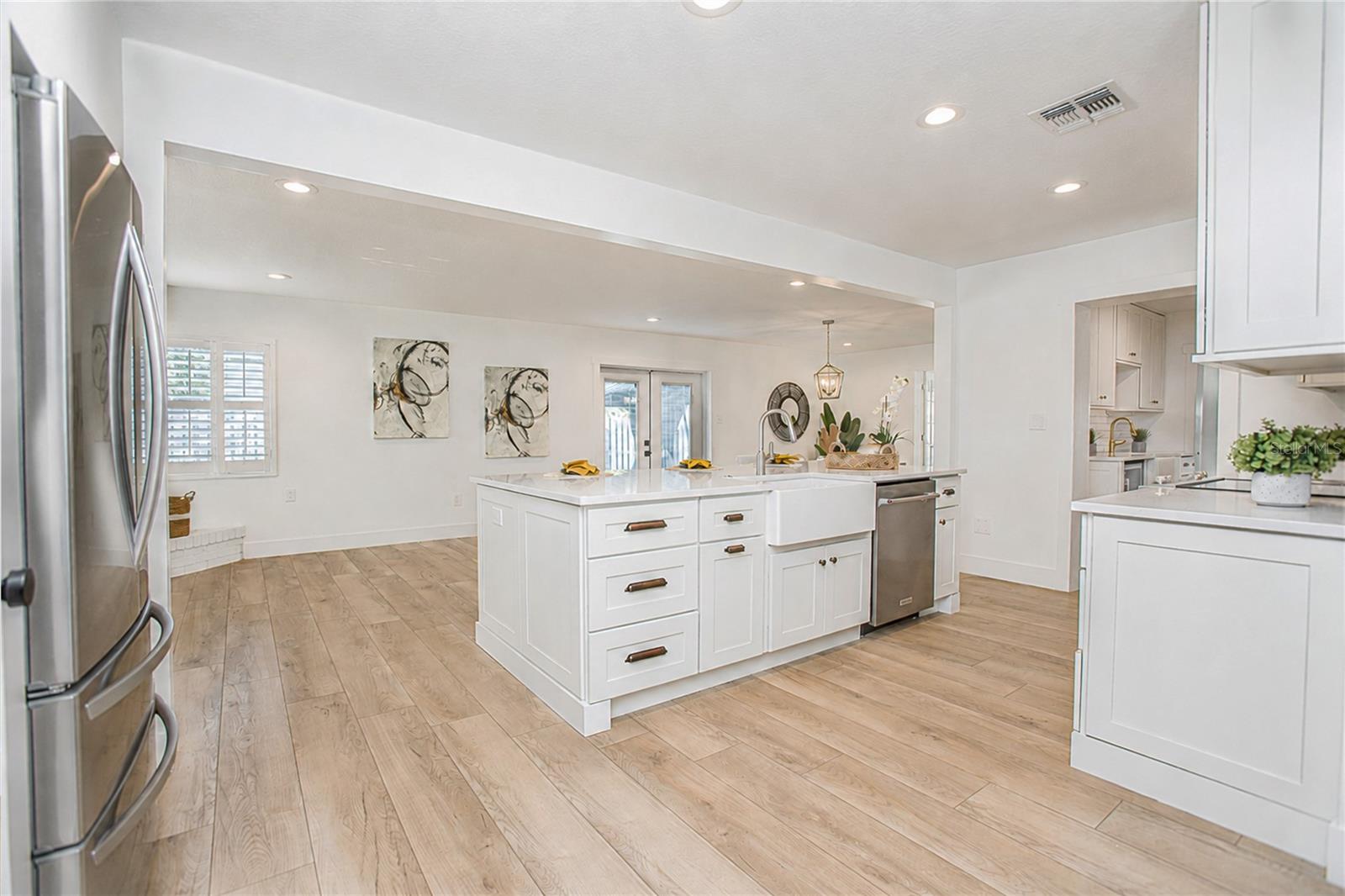 20 Division, Winter Garden, FL 34787