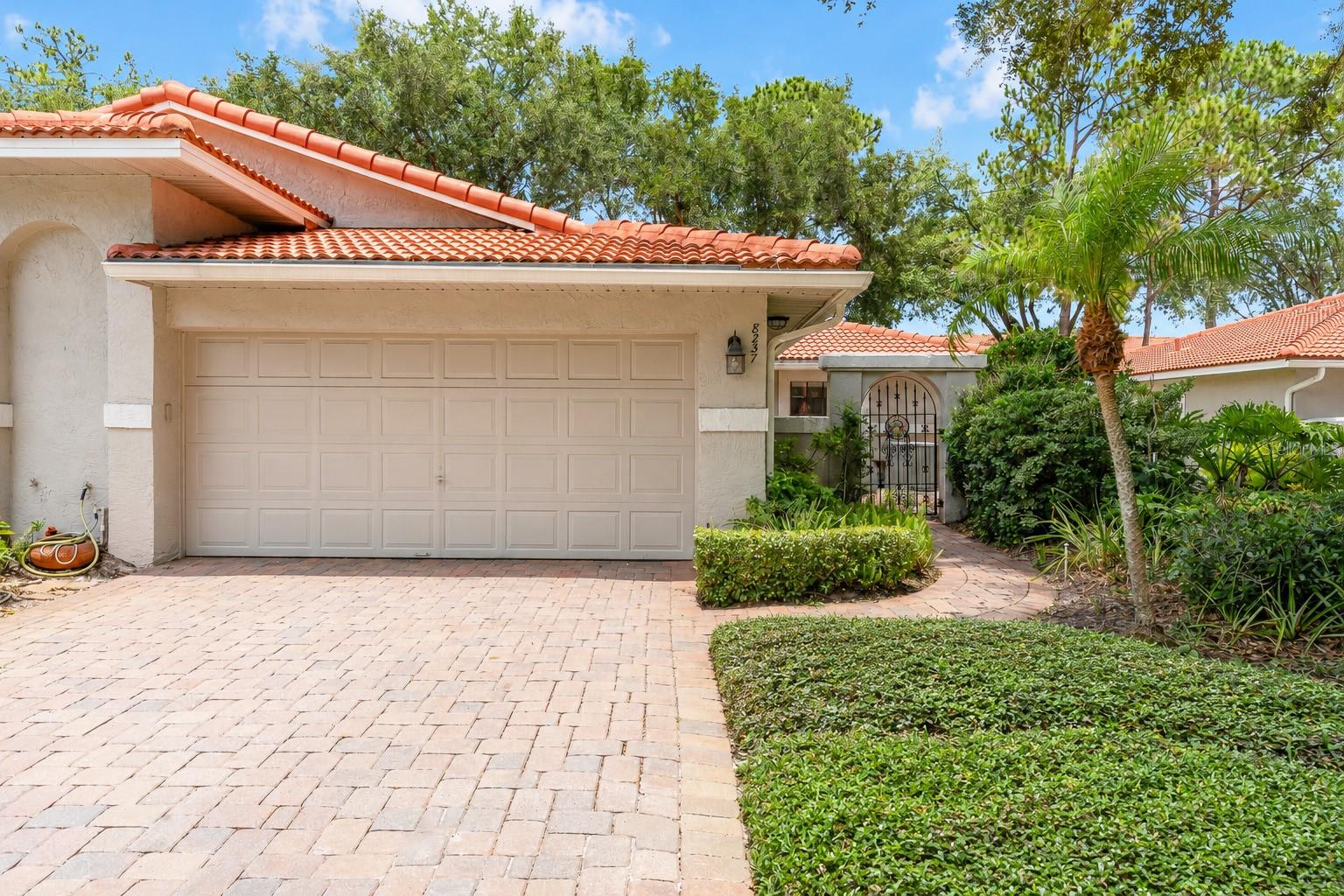 8237 Breeze Cove, Orlando, FL 32819