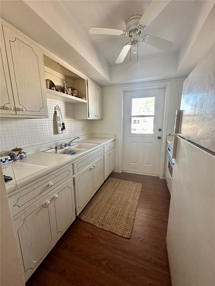 1221 Drew Unit D9, Clearwater, FL 33755
