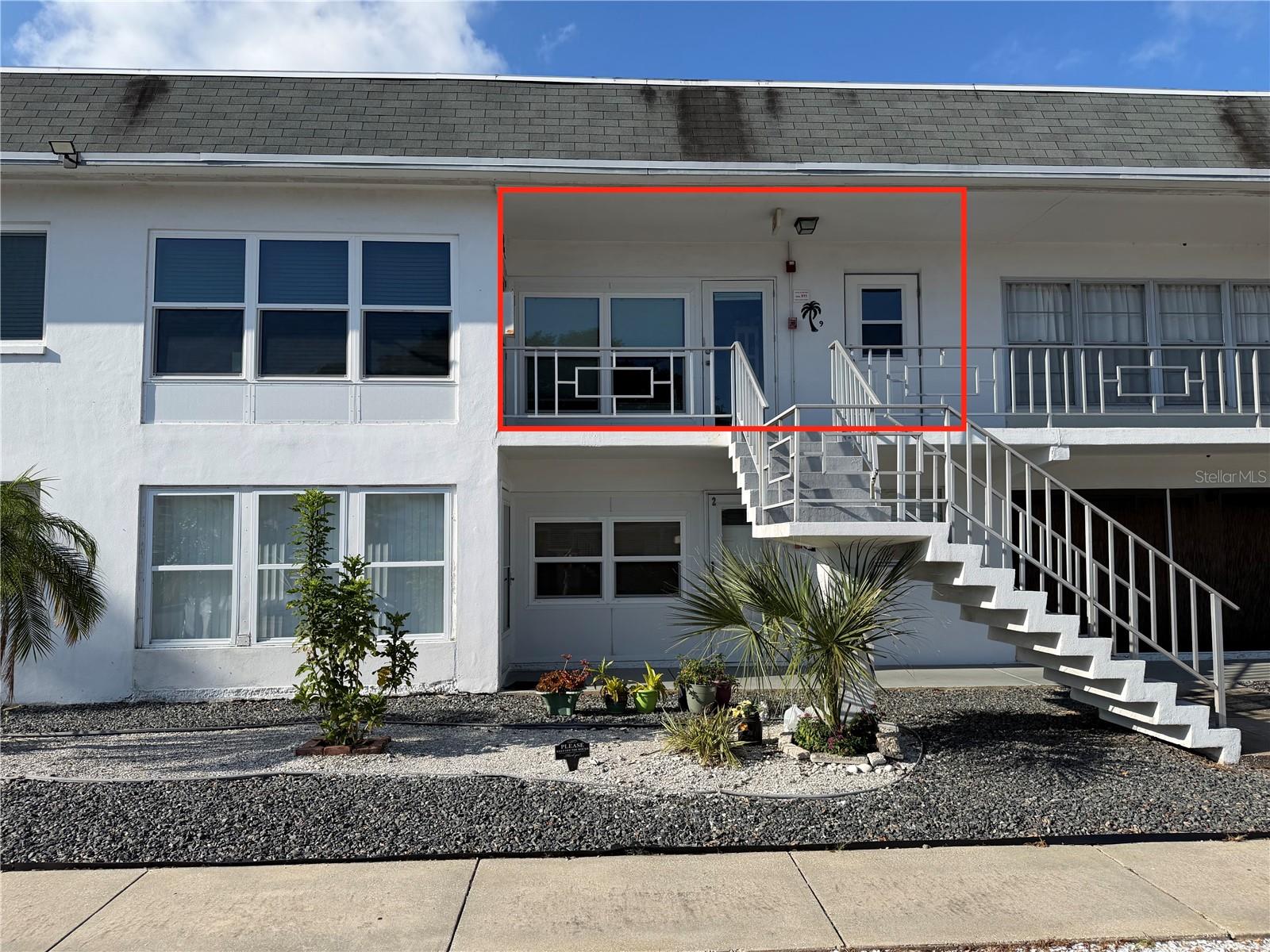 1221 Drew Unit D9, Clearwater, FL 33755