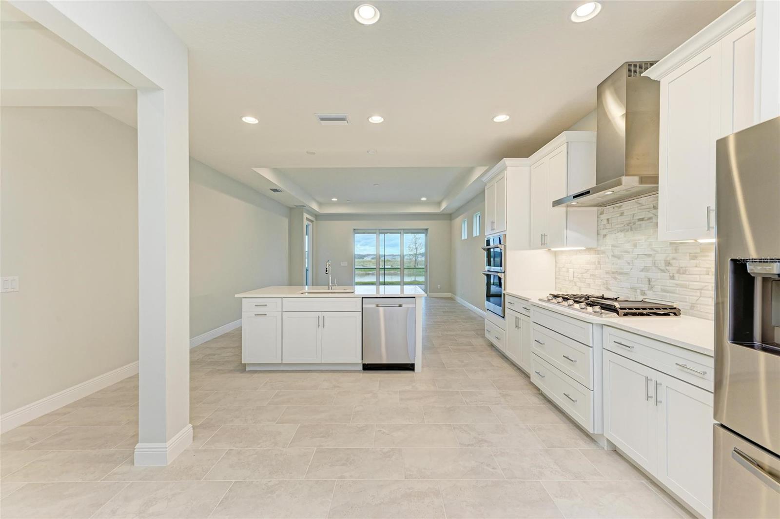 172 Van Gogh, Bradenton, FL 34212