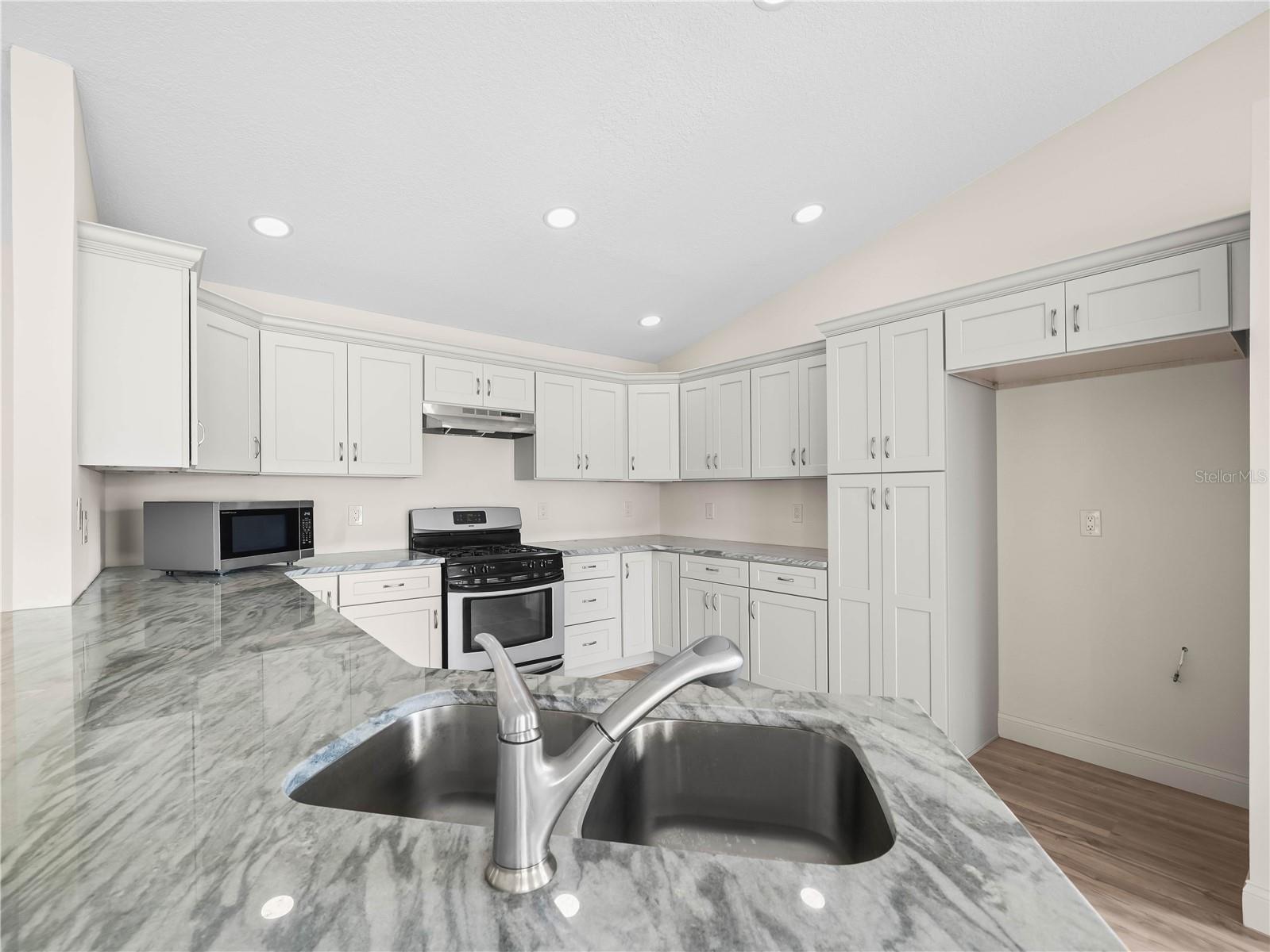 6341 Silver Lakes, Lakeland, FL 33810
