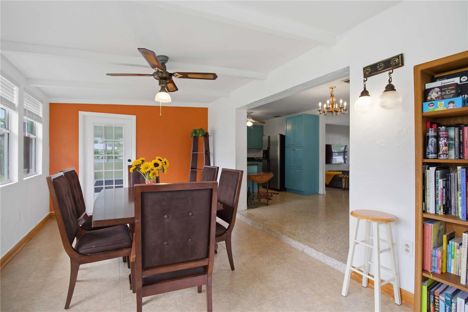 330 Crosby, Sarasota, FL 34237