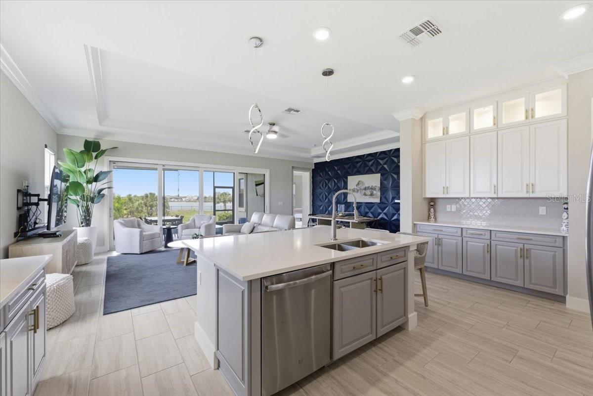 2317 5th, Palmetto, FL 34221