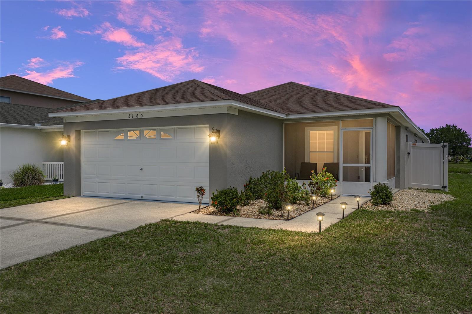 8160 Canterbury Lake, Tampa, FL 33619