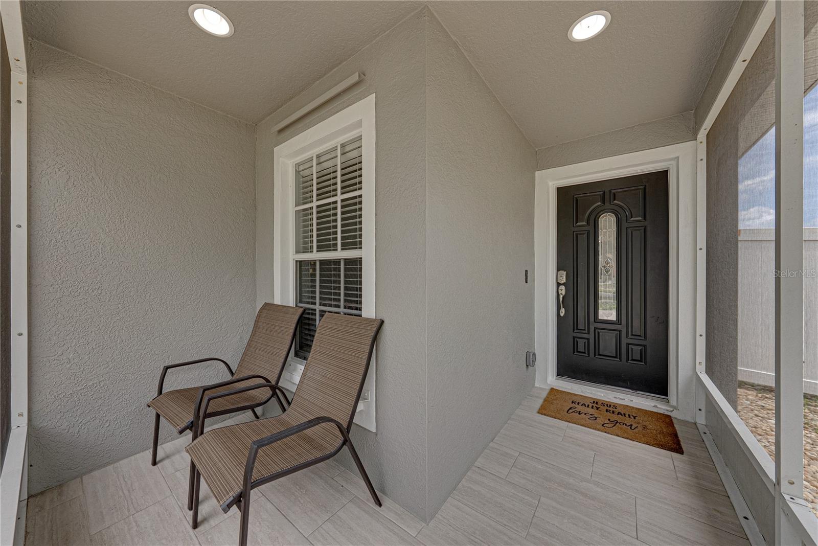 8160 Canterbury Lake, Tampa, FL 33619