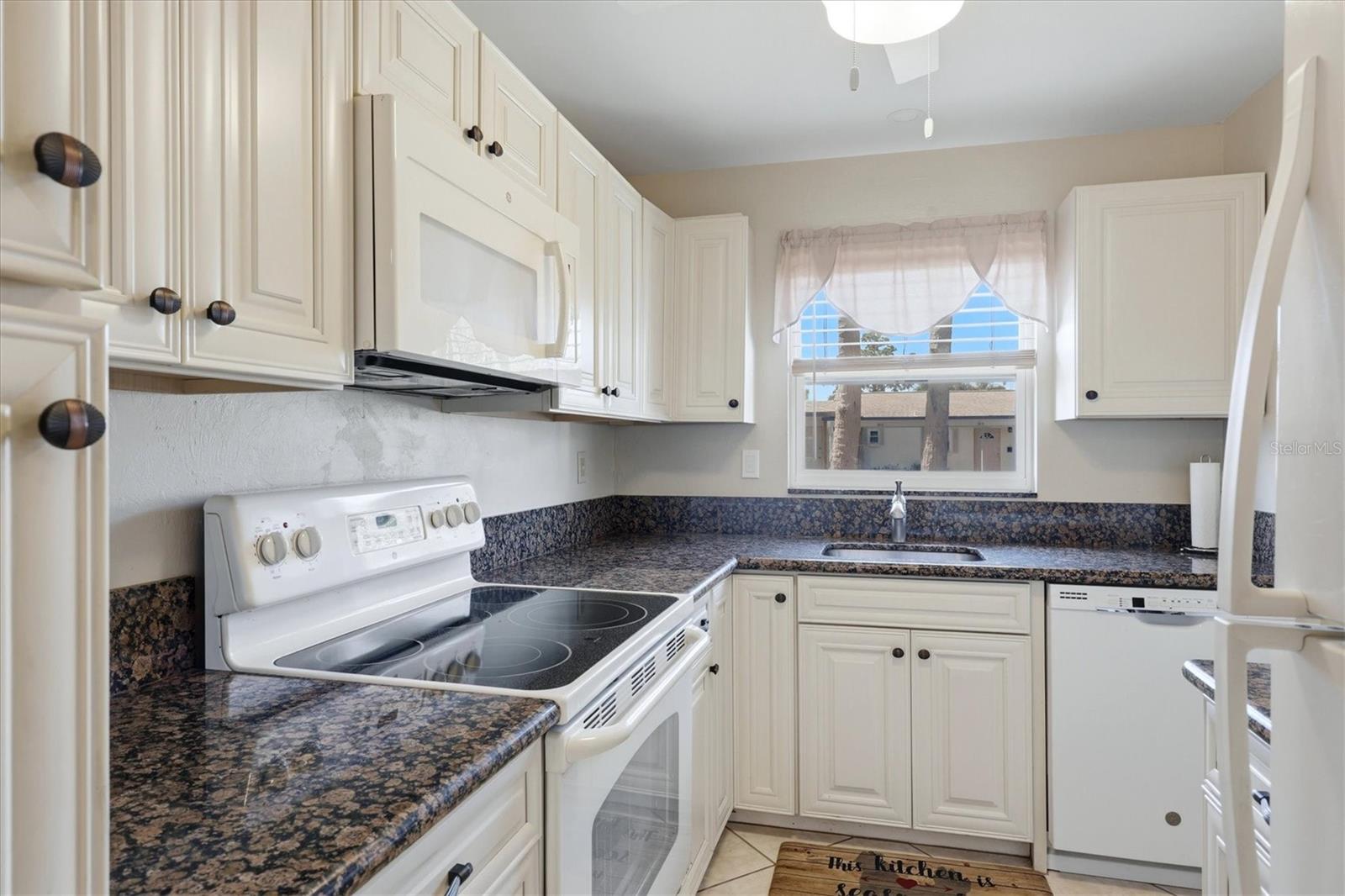 2809 Swifton Unit 4, Sarasota, FL 34231