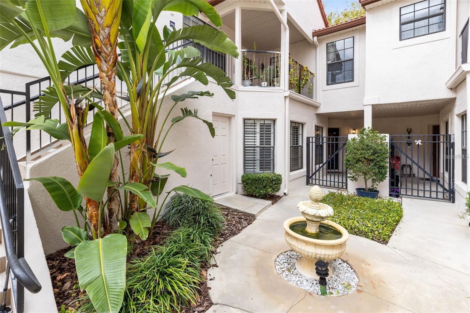 550 Via del Oro Unit 102, Altamonte Springs, FL 32714