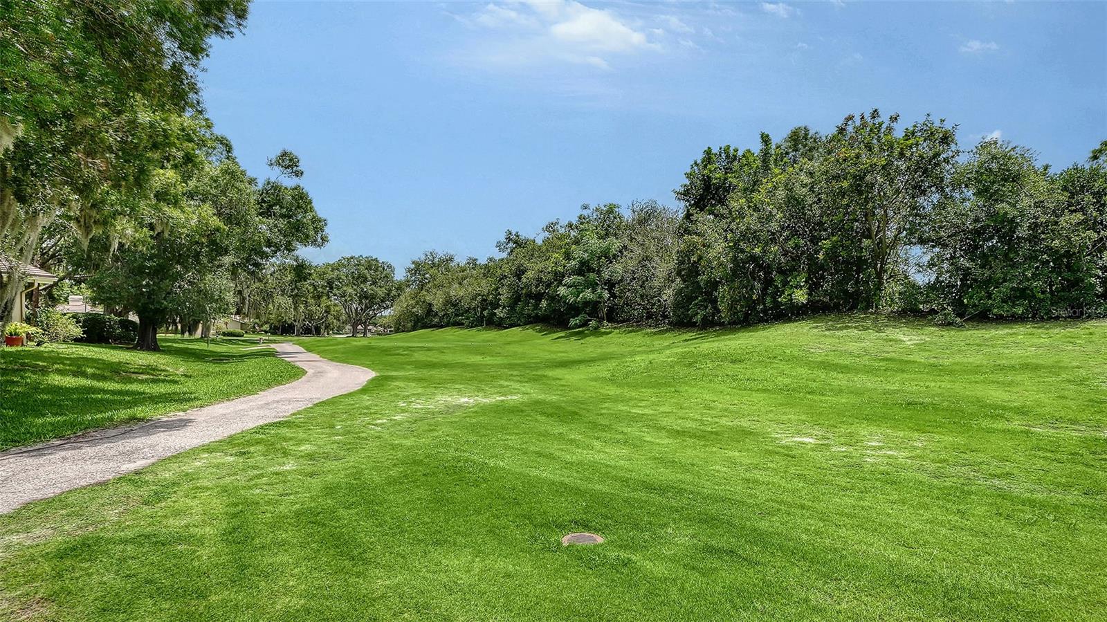 4004 Penshurst, Sarasota, FL 34235