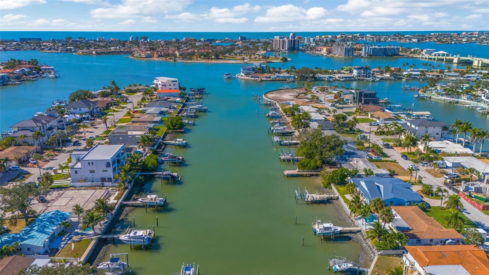 7932 2nd, St Petersburg, FL 33707