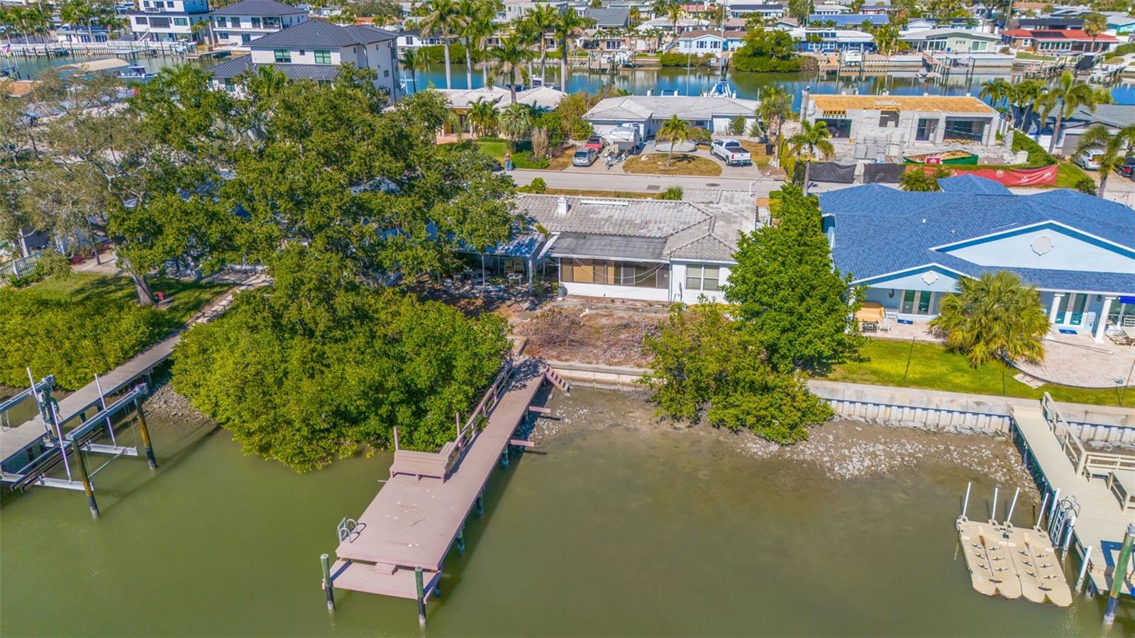 7932 2nd, St Petersburg, FL 33707