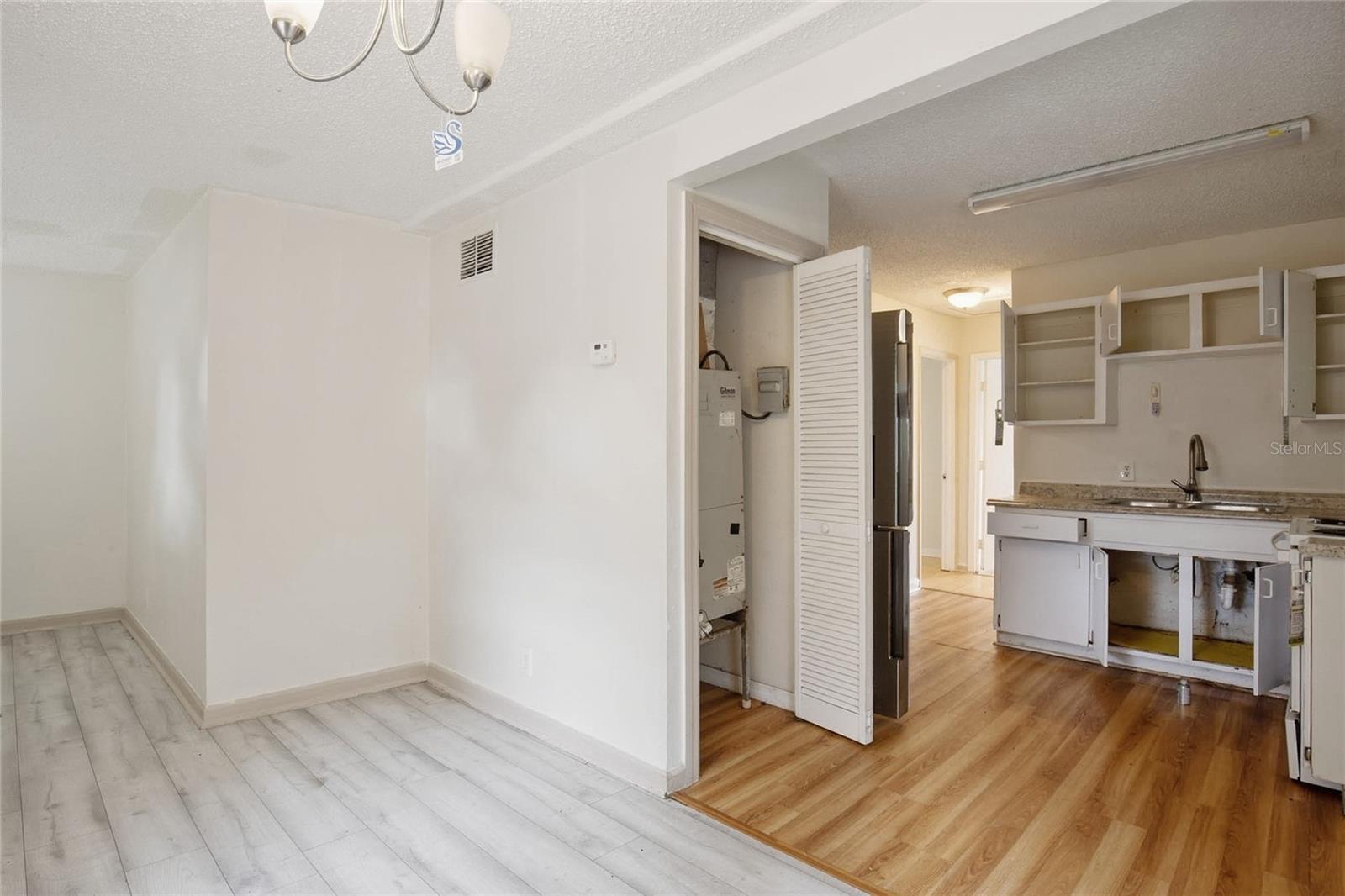 1510 Navajo, Tampa, FL 33612