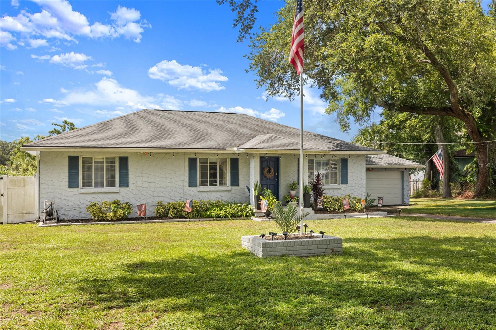 920 Alicia, Tampa, FL 33604