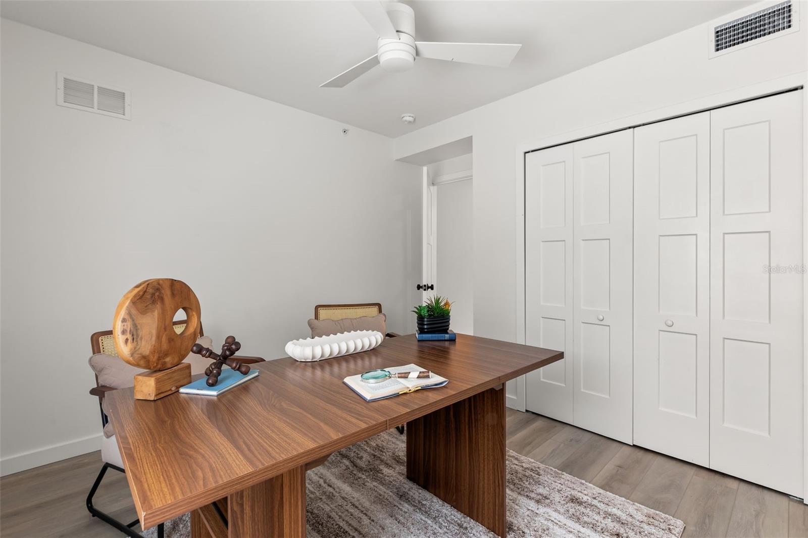 1606 Park Lake Unit 9, Orlando, FL 32803