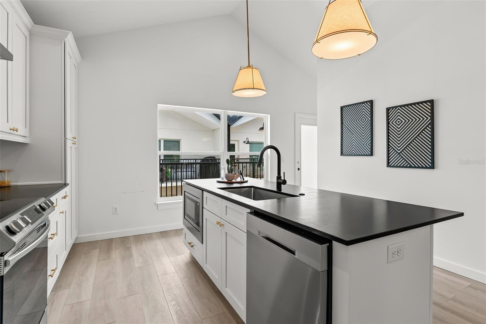 1606 Park Lake Unit 9, Orlando, FL 32803