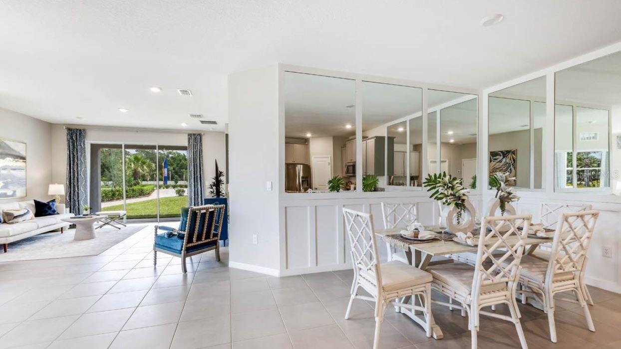 6245 Parmeron, Sarasota, FL 34231