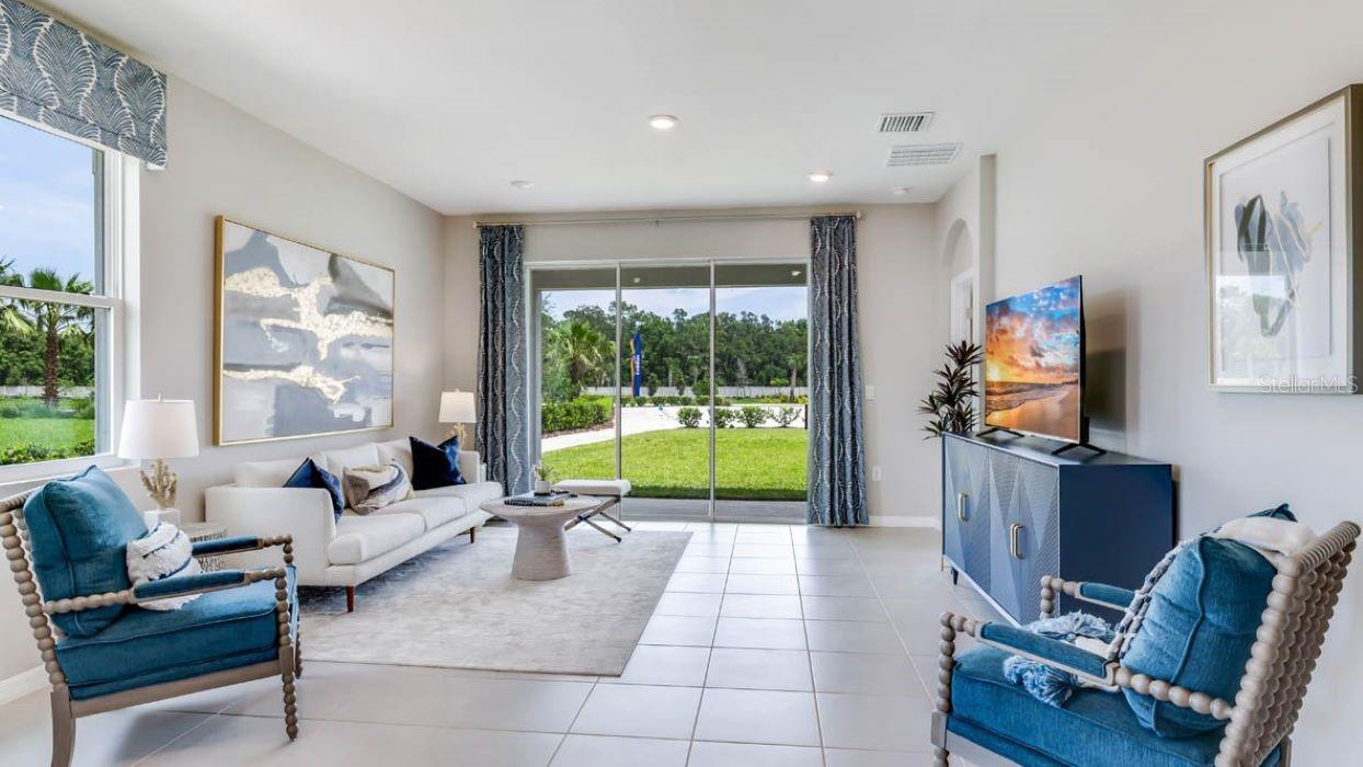 6245 Parmeron, Sarasota, FL 34231