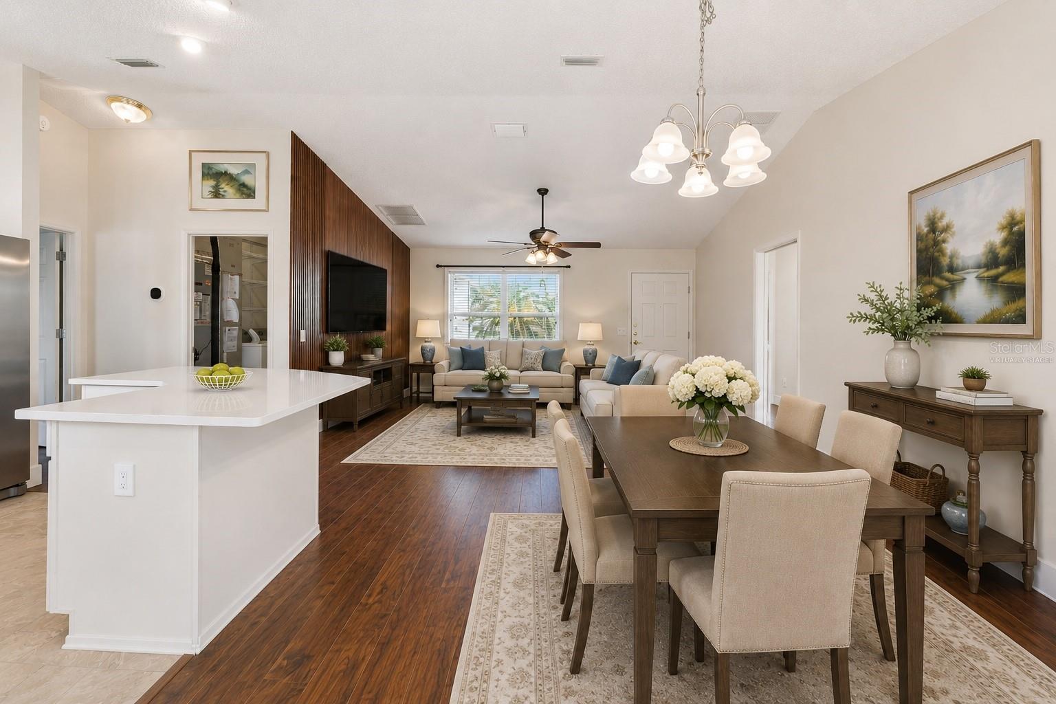 1575 Hollyberry, The Villages, FL 32162