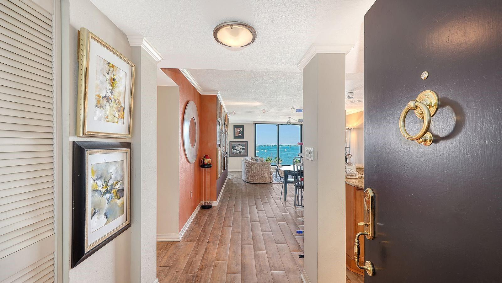 707 Gulfstream Unit 705, Sarasota, FL 34236