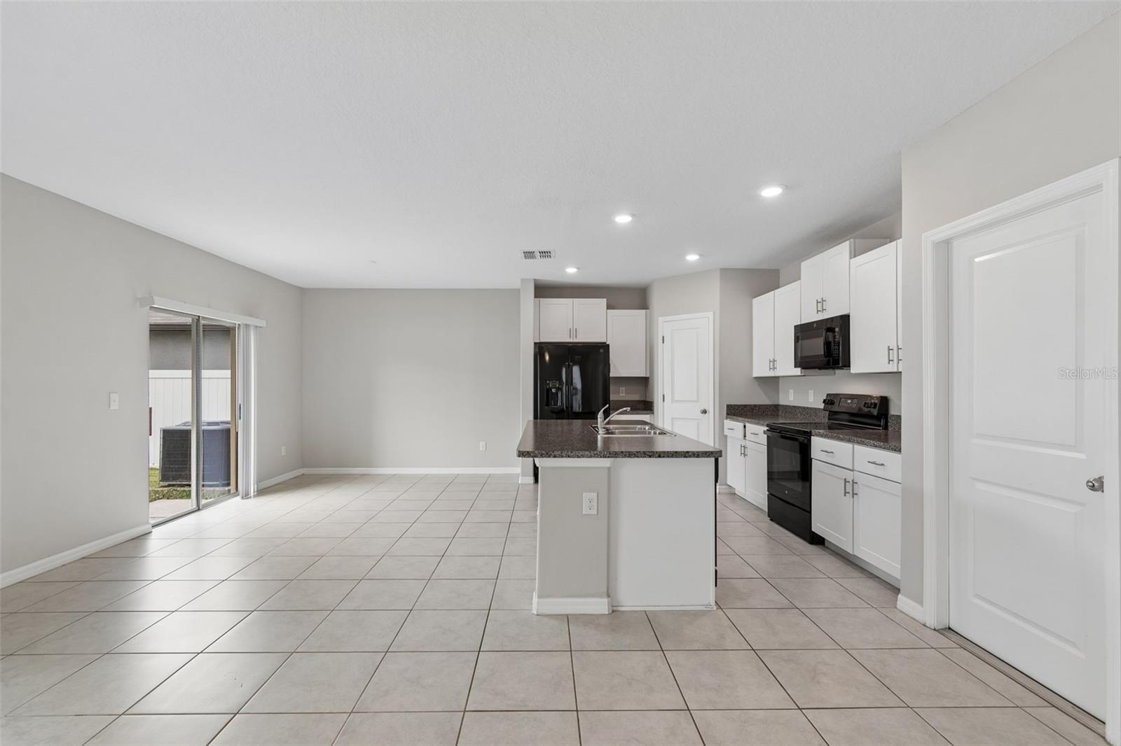 3715 Daisy Bloom, Tampa, FL 33619
