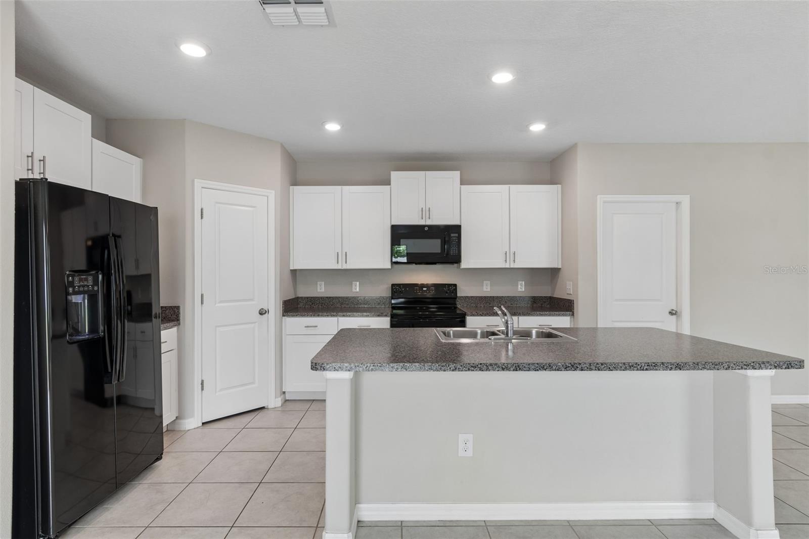 3715 Daisy Bloom, Tampa, FL 33619