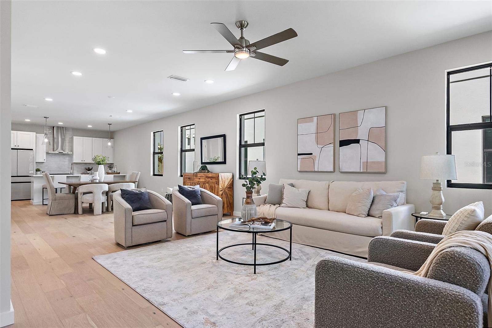 423 11th, St Petersburg, FL 33701