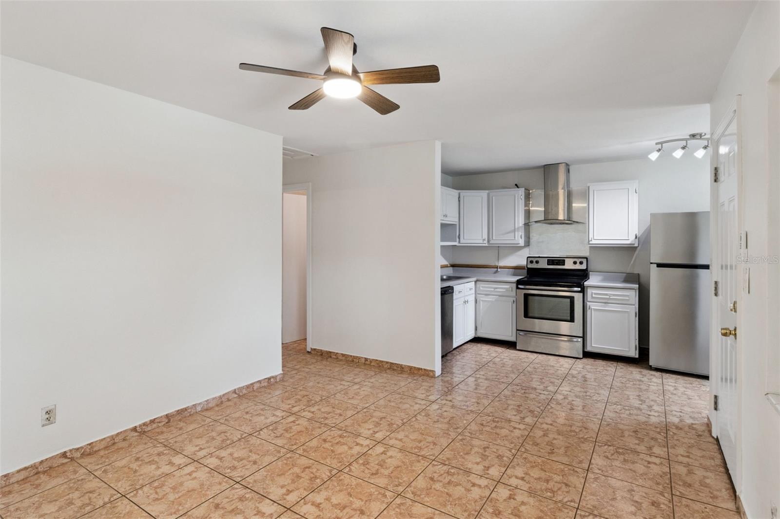 47 Princeton, Frostproof, FL 33843