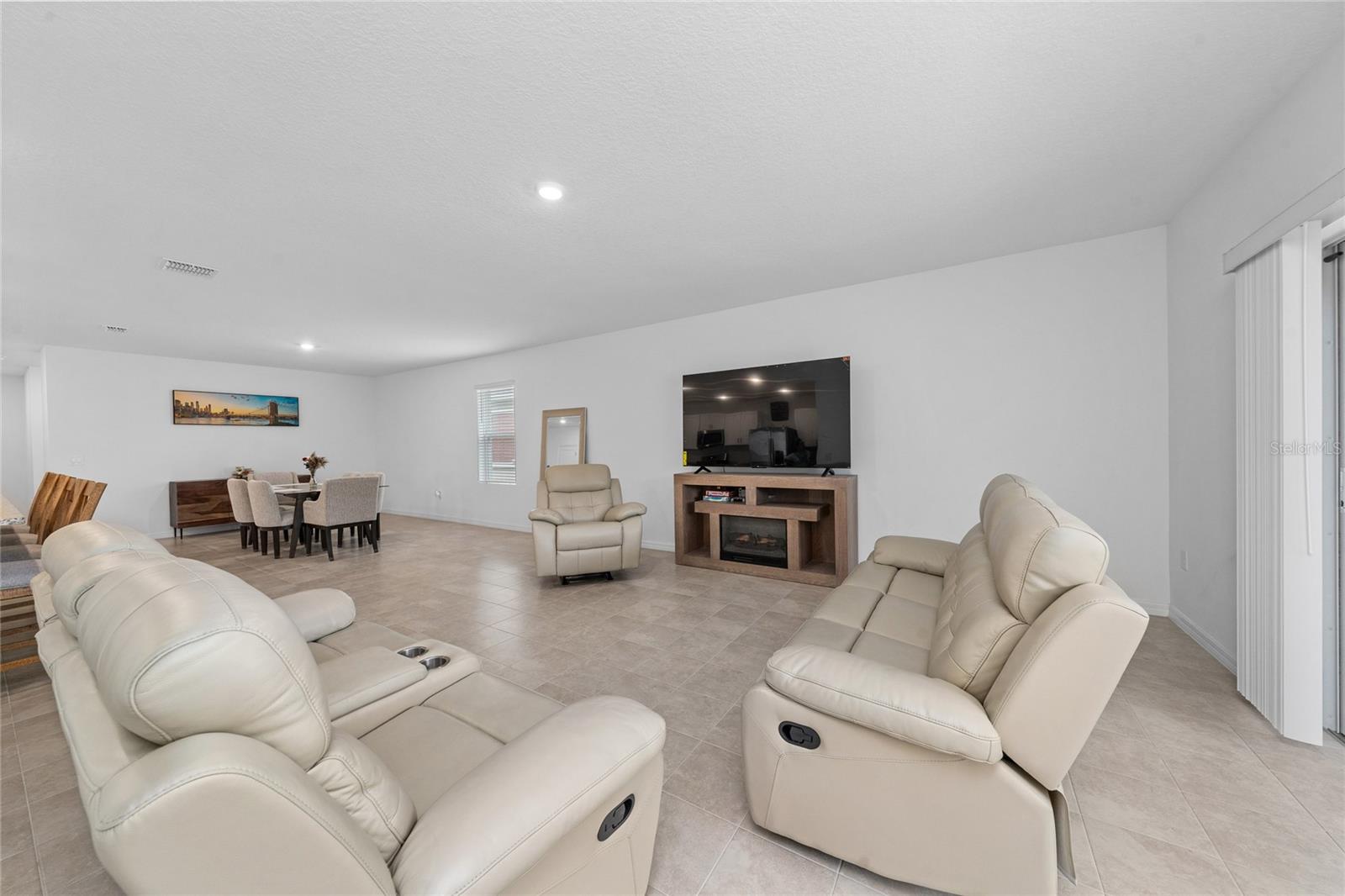 7396 Capstone, Groveland, FL 34736