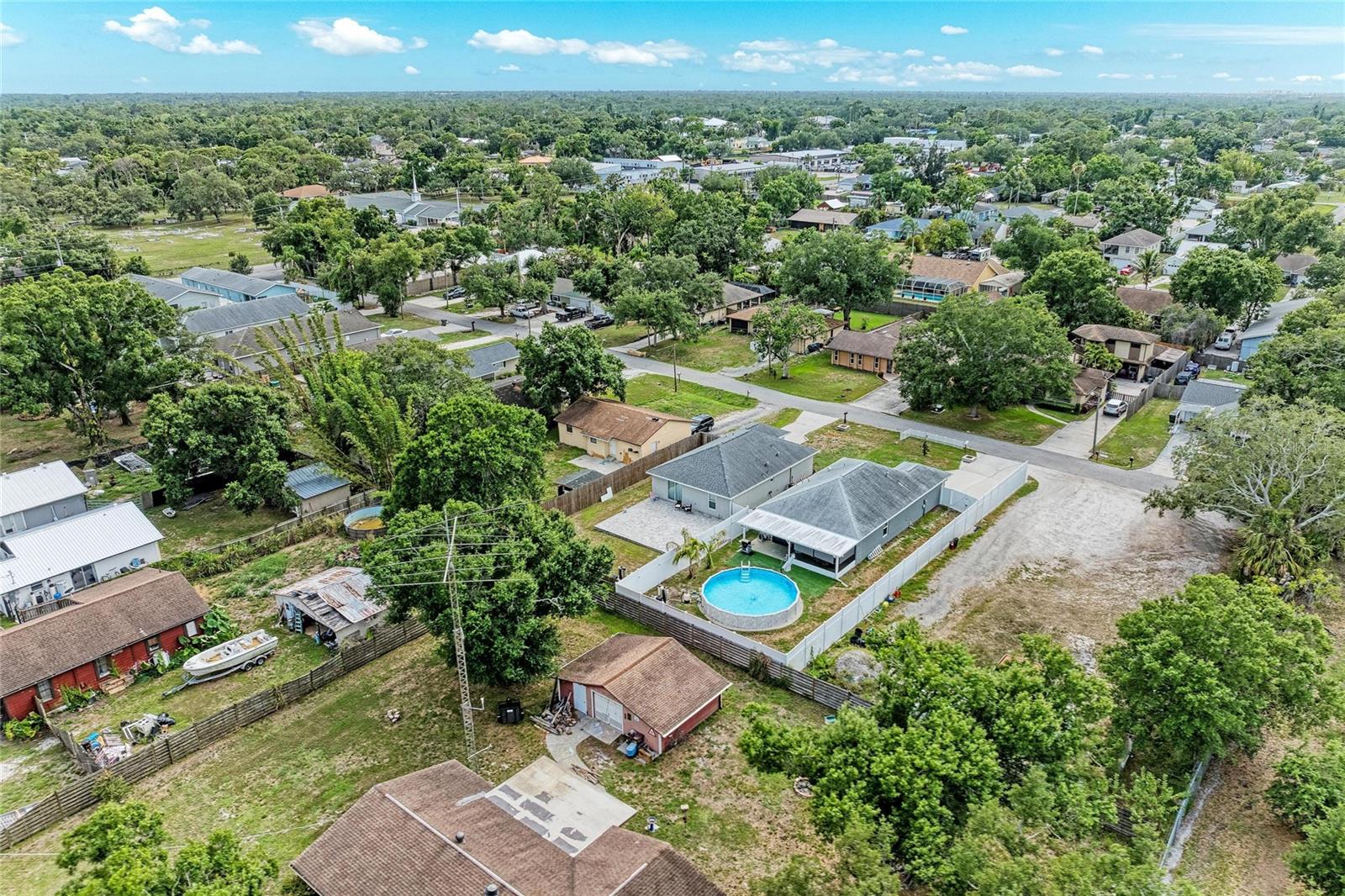 823 Bacon, Sarasota, FL 34232