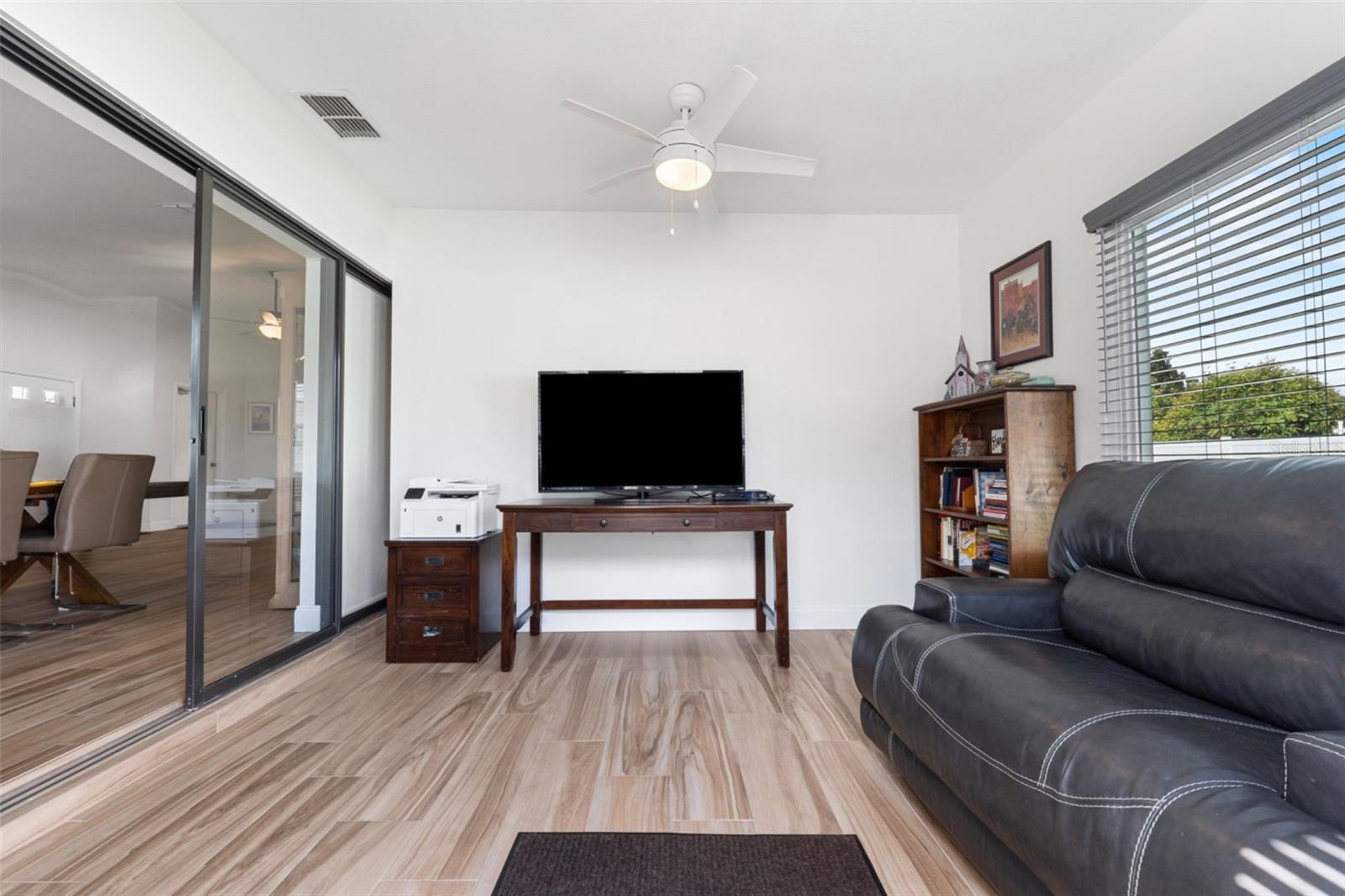 1957 Prairie Dunes, Lakeland, FL 33810