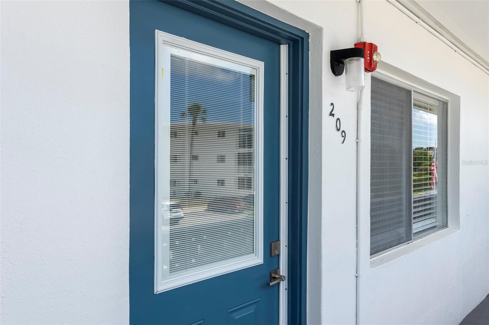 8221 112th Unit 209, Seminole, FL 33772