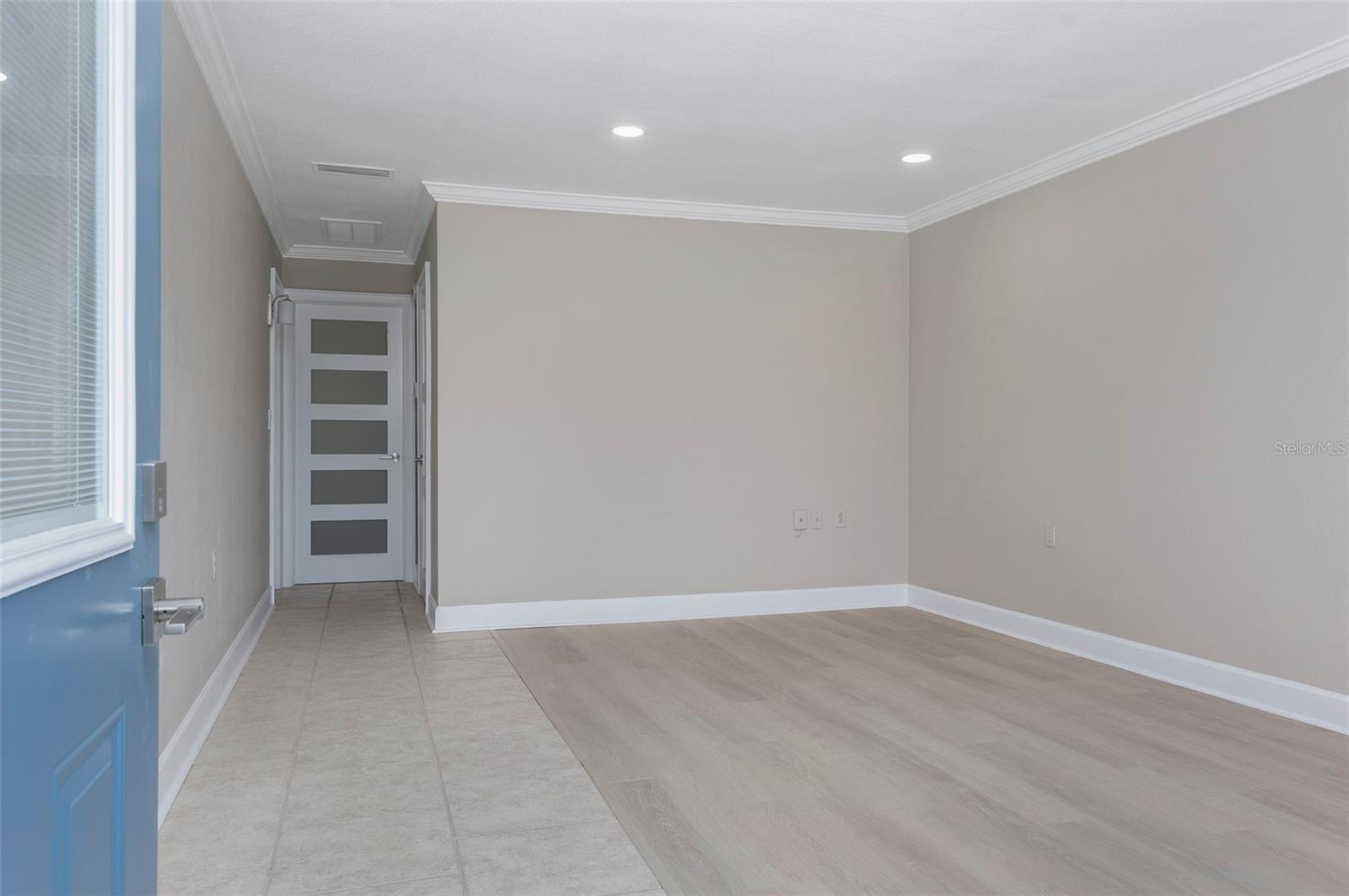 8221 112th Unit 209, Seminole, FL 33772