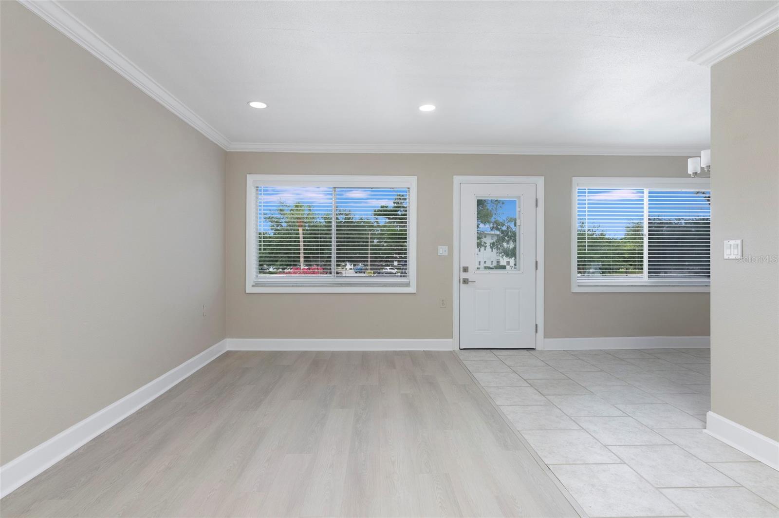 8221 112th Unit 209, Seminole, FL 33772