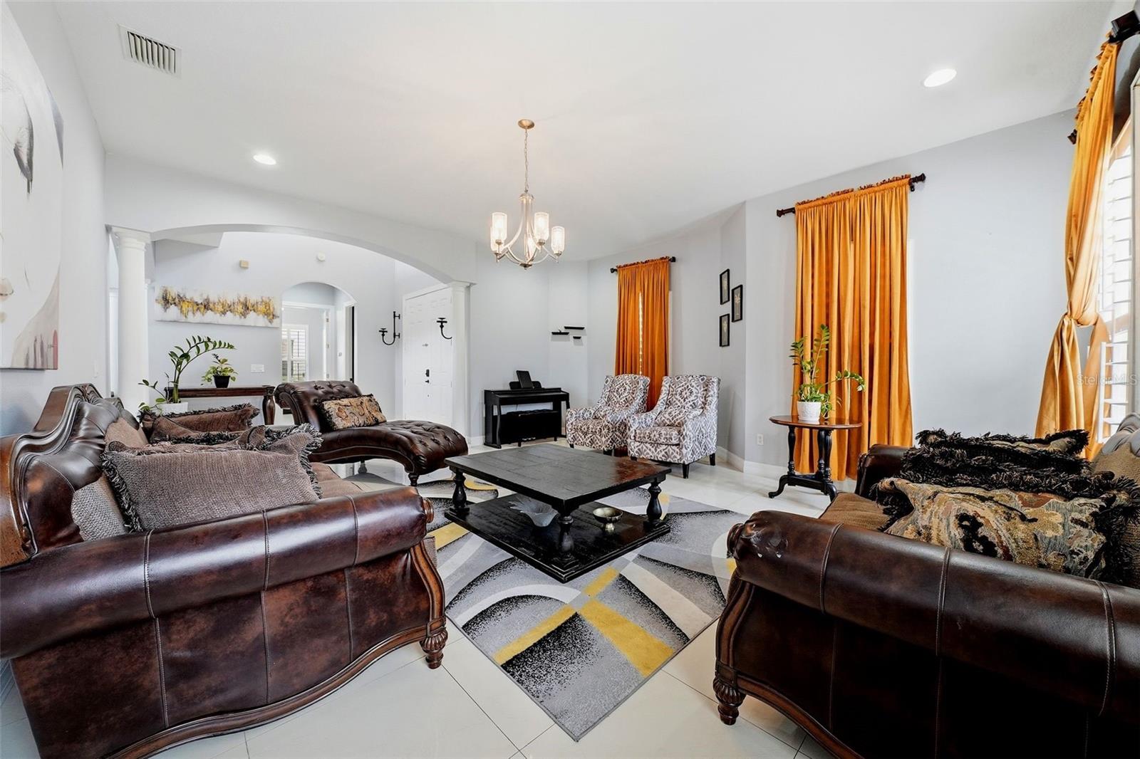 18043 Cozumel Isle, Tampa, FL 33647