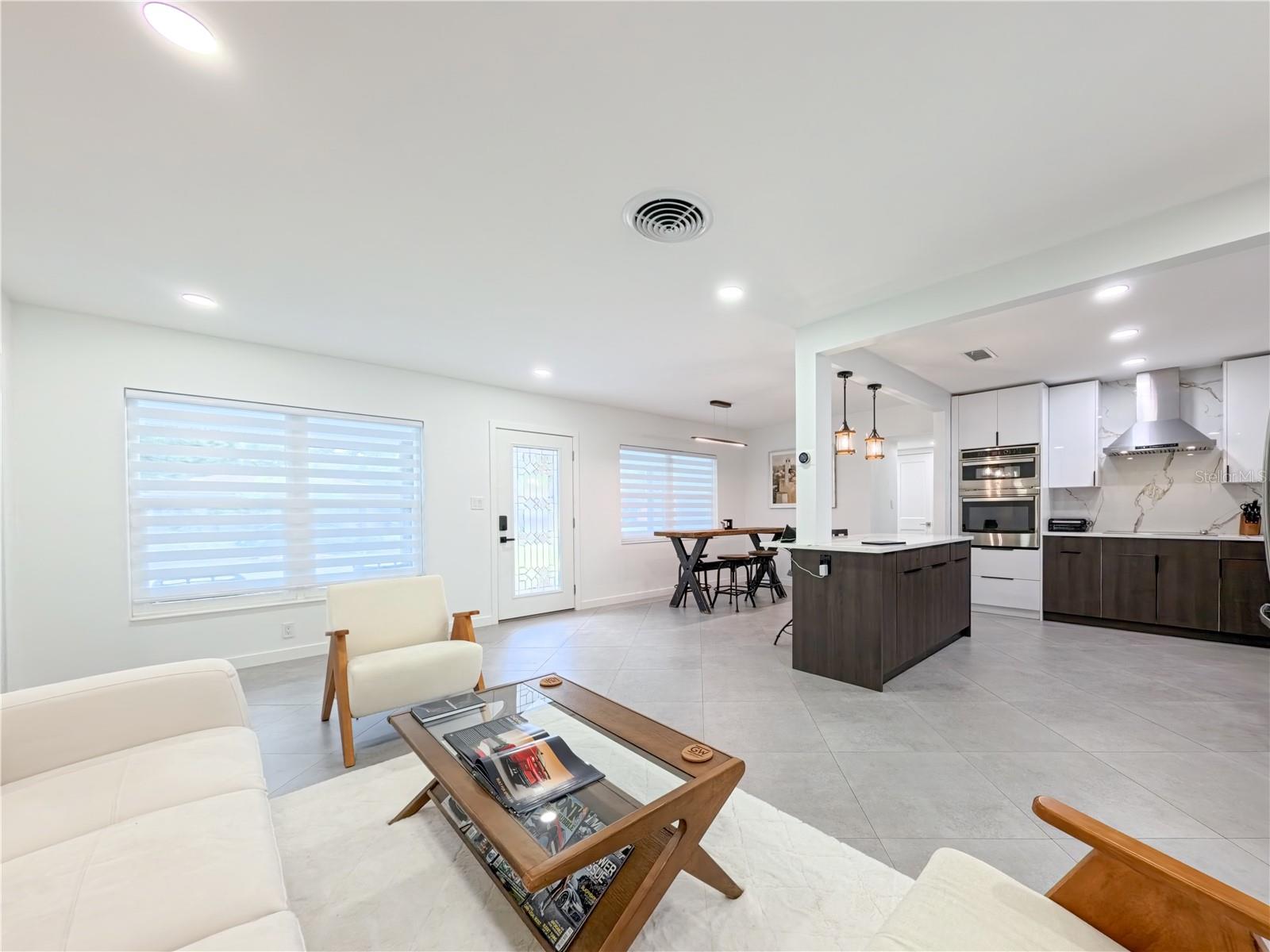1446 Admiral Woodson, Clearwater, FL 33755