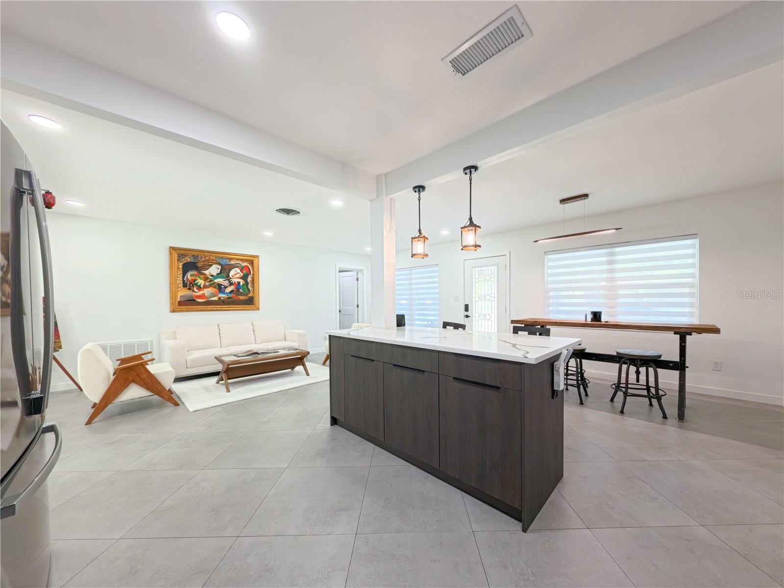 1446 Admiral Woodson, Clearwater, FL 33755