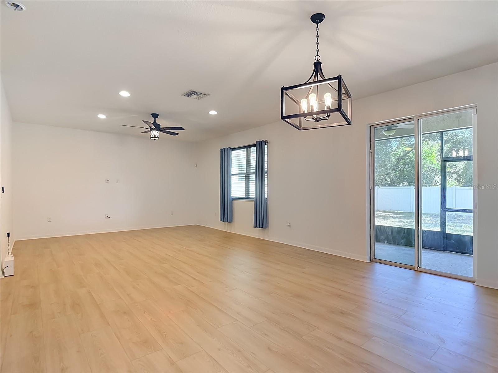 1113 Canyon Oaks, Brandon, FL 33510