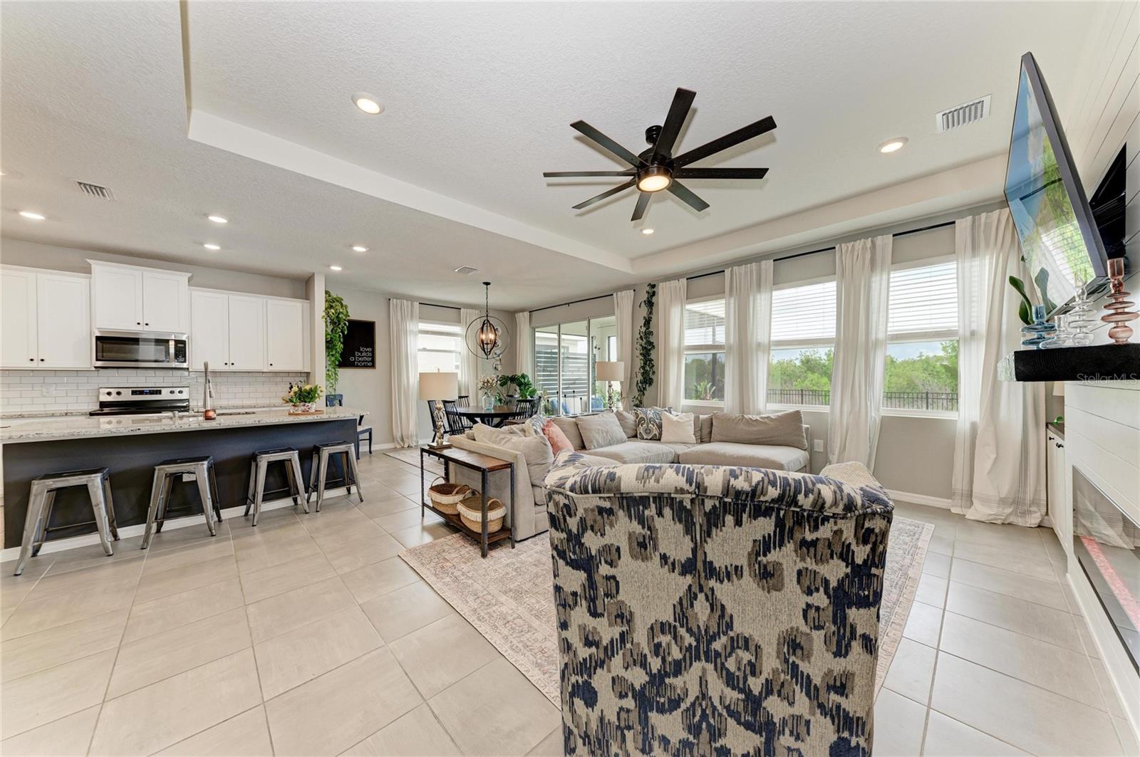 10815 Charlotte, Parrish, FL 34219