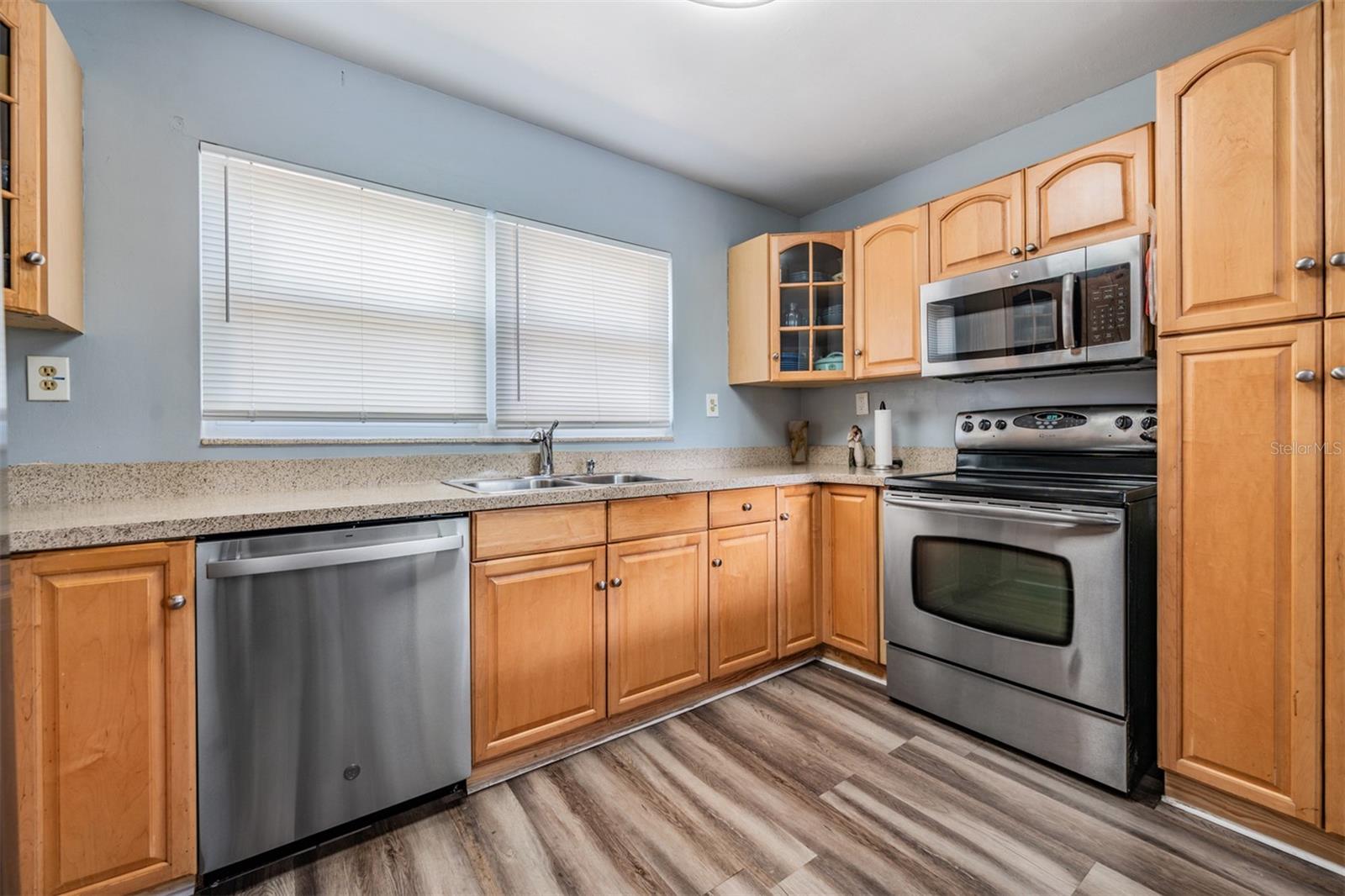 4601 Emerald, Tampa, FL 33614