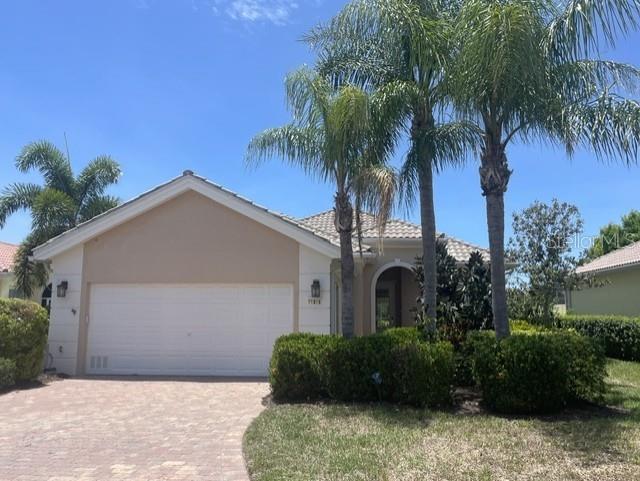 11818 Fiore, Sarasota, FL 34238
