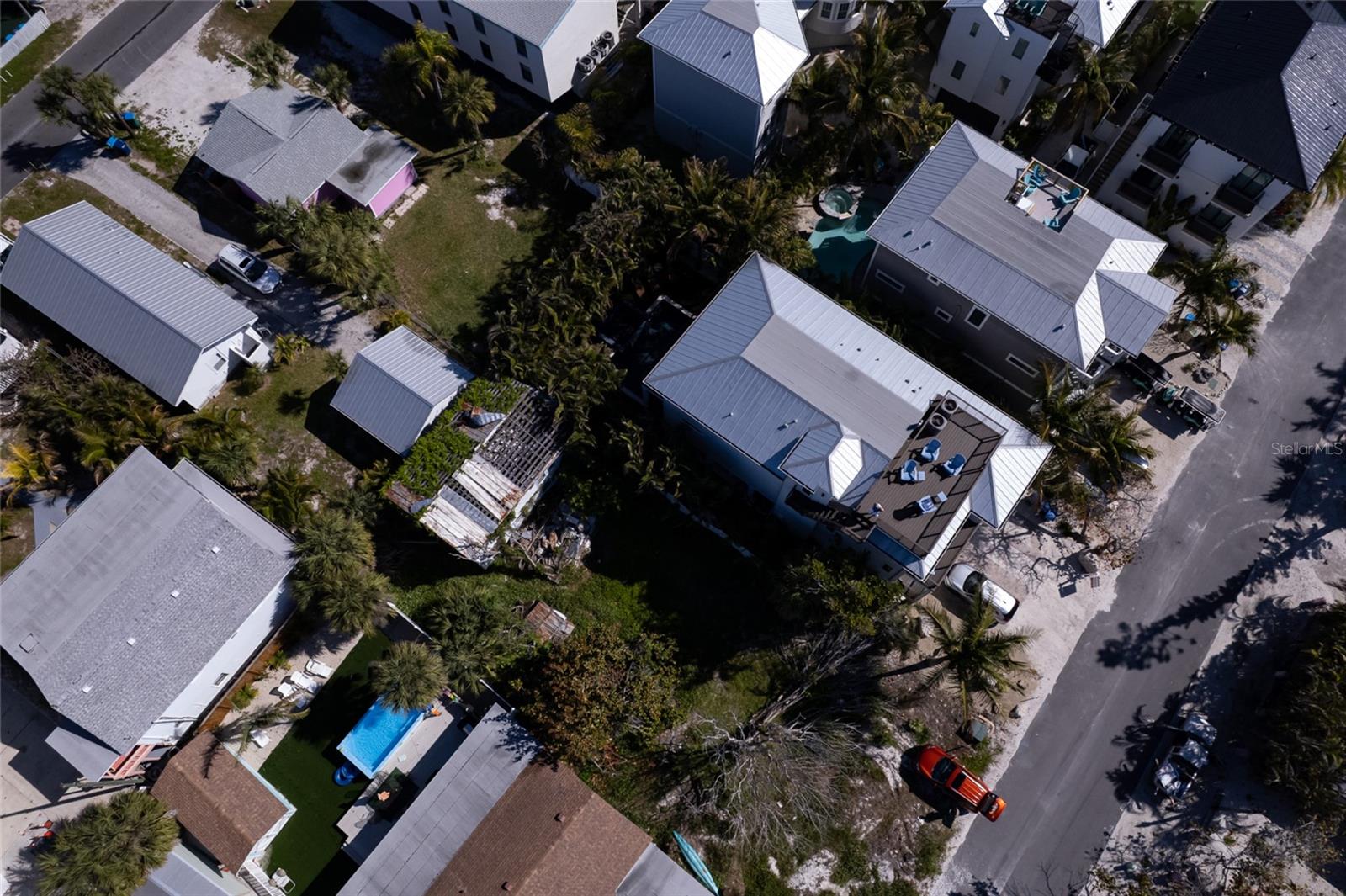 106 11th, Bradenton Beach, FL 34217
