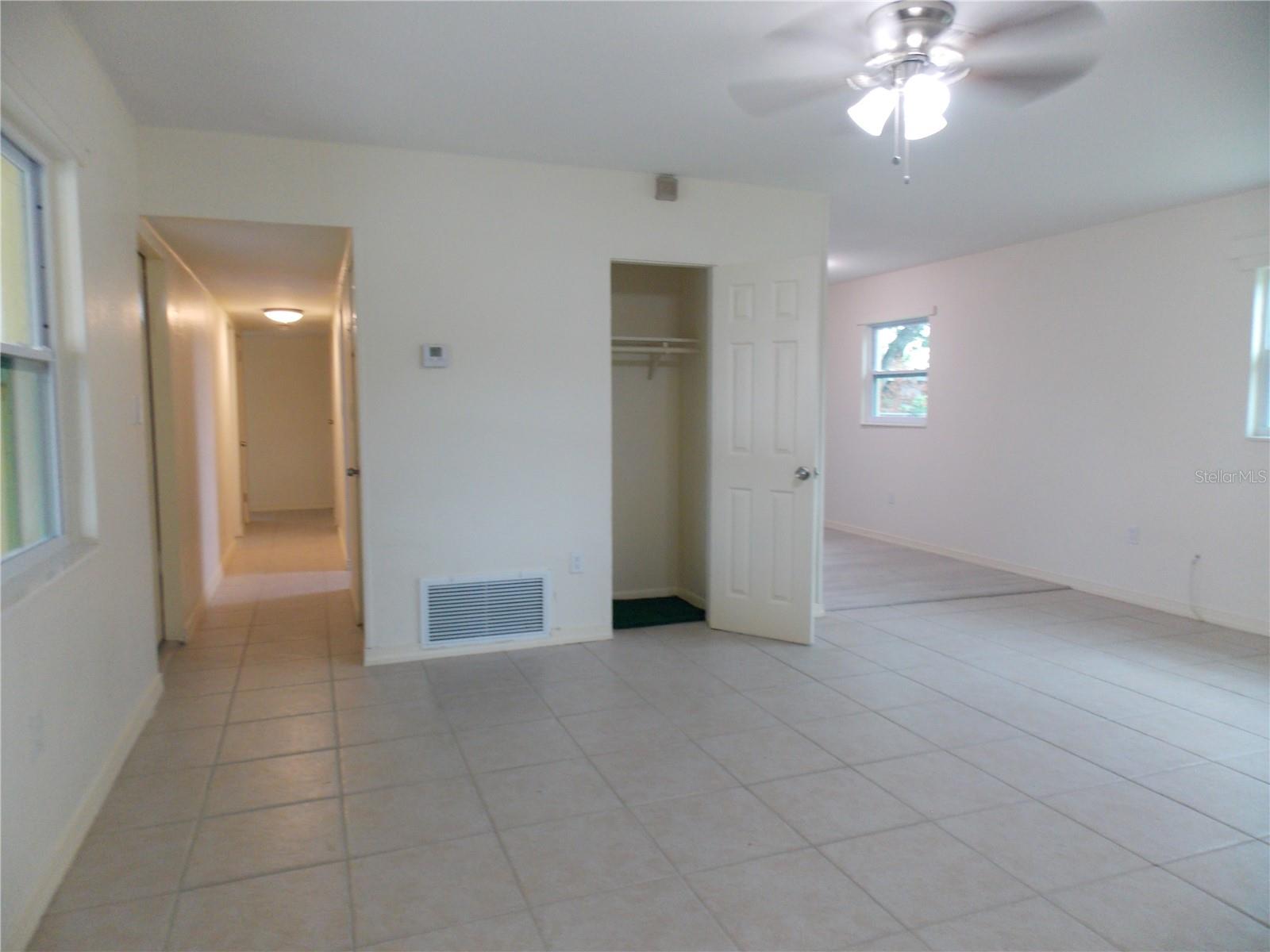 1669 35th, Sarasota, FL 34234