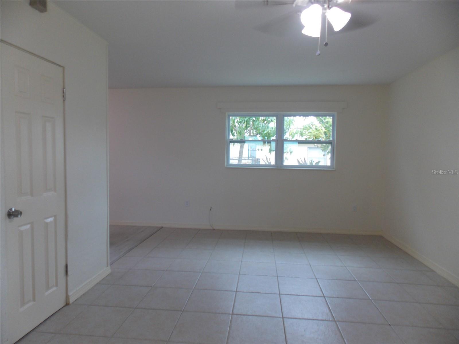 1669 35th, Sarasota, FL 34234