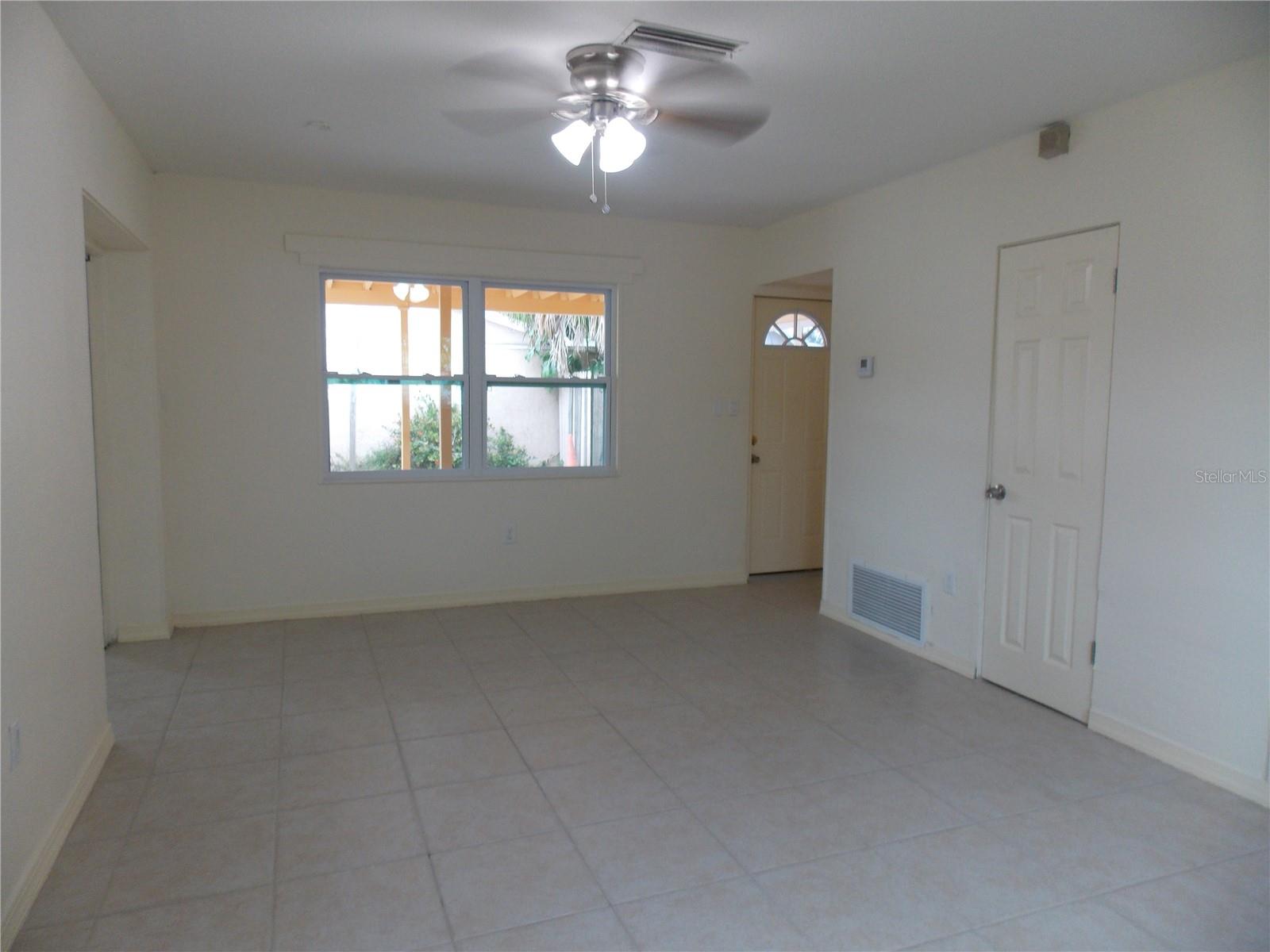 1669 35th, Sarasota, FL 34234