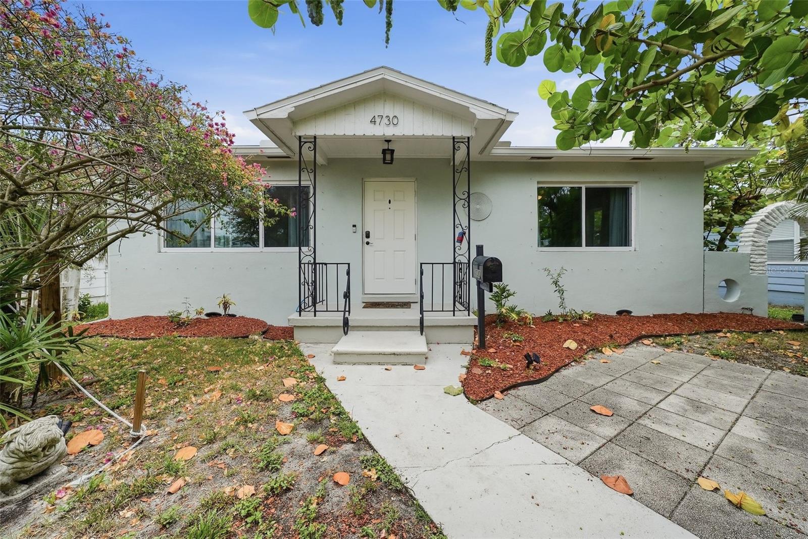 4730 Burlington, St Petersburg, FL 33713