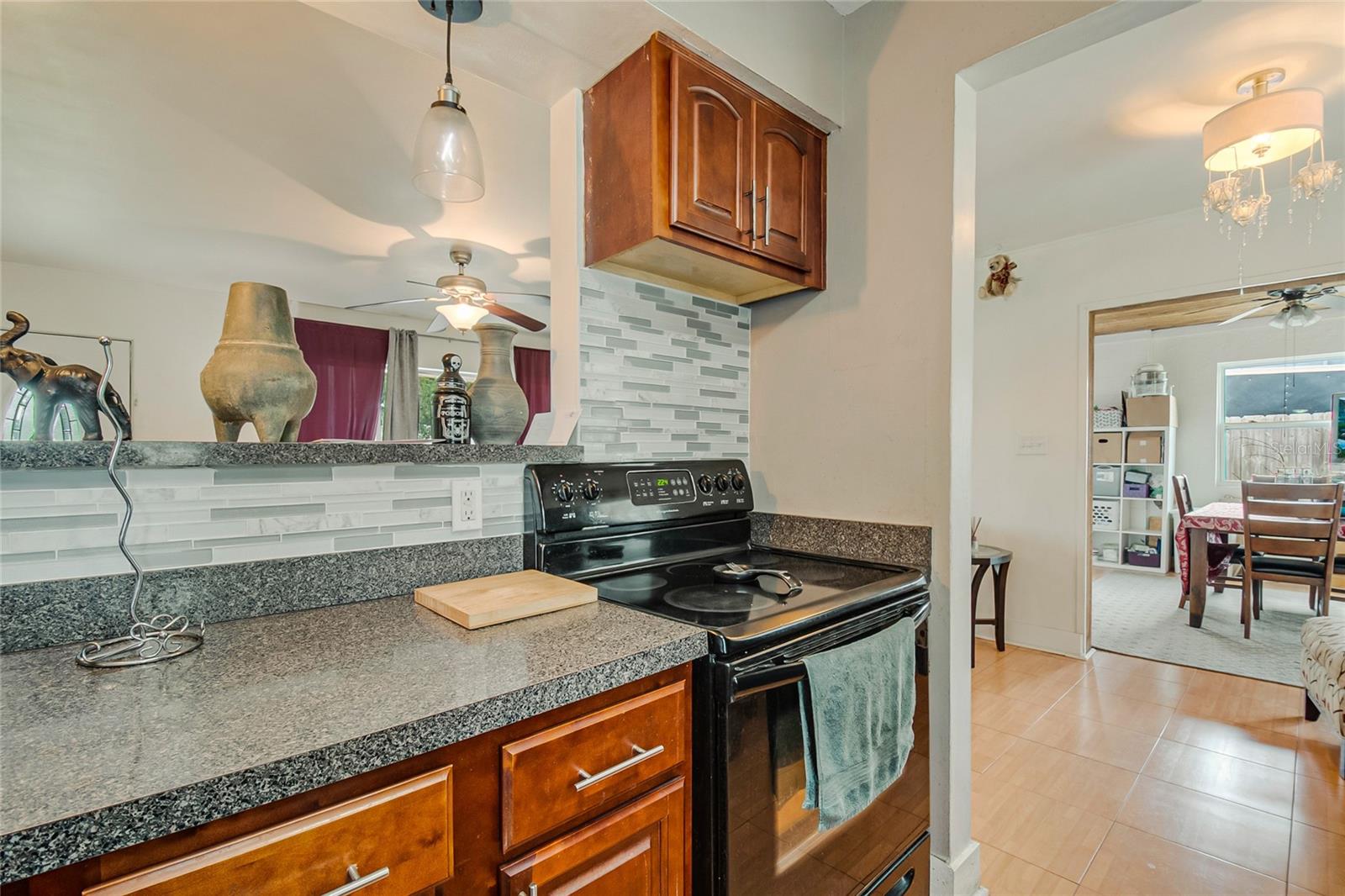 3402 Needles, Orlando, FL 32810