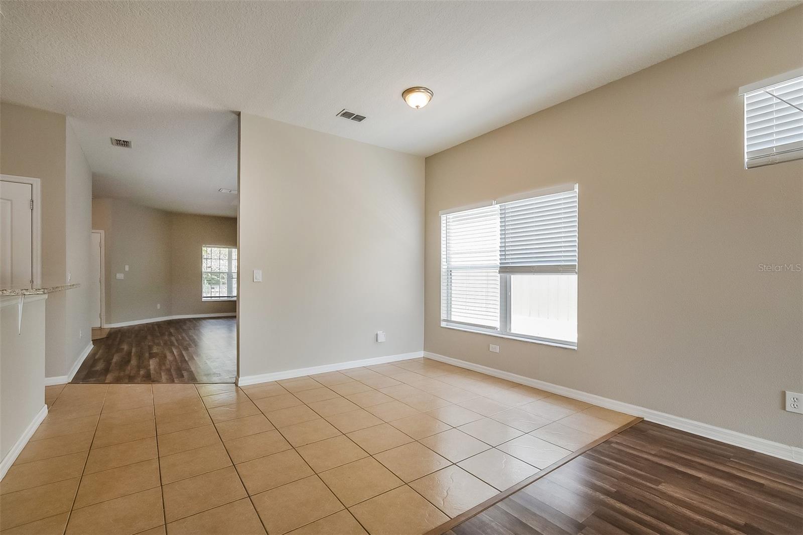1221 Longville, Tavares, FL 32778